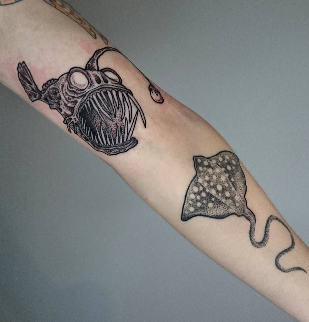 25 Cool Stingray Tatoo Designs Ideas