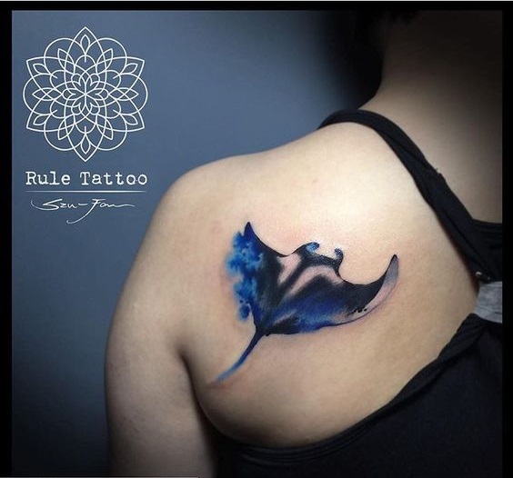25 Cool Stingray Tatoo Designs Ideas