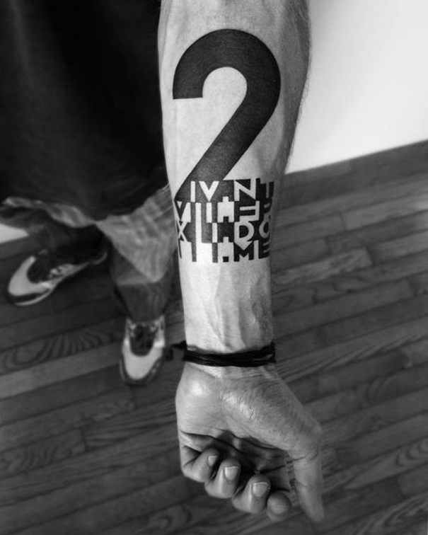 60 Hottest Armband Tattoo Designs for Men