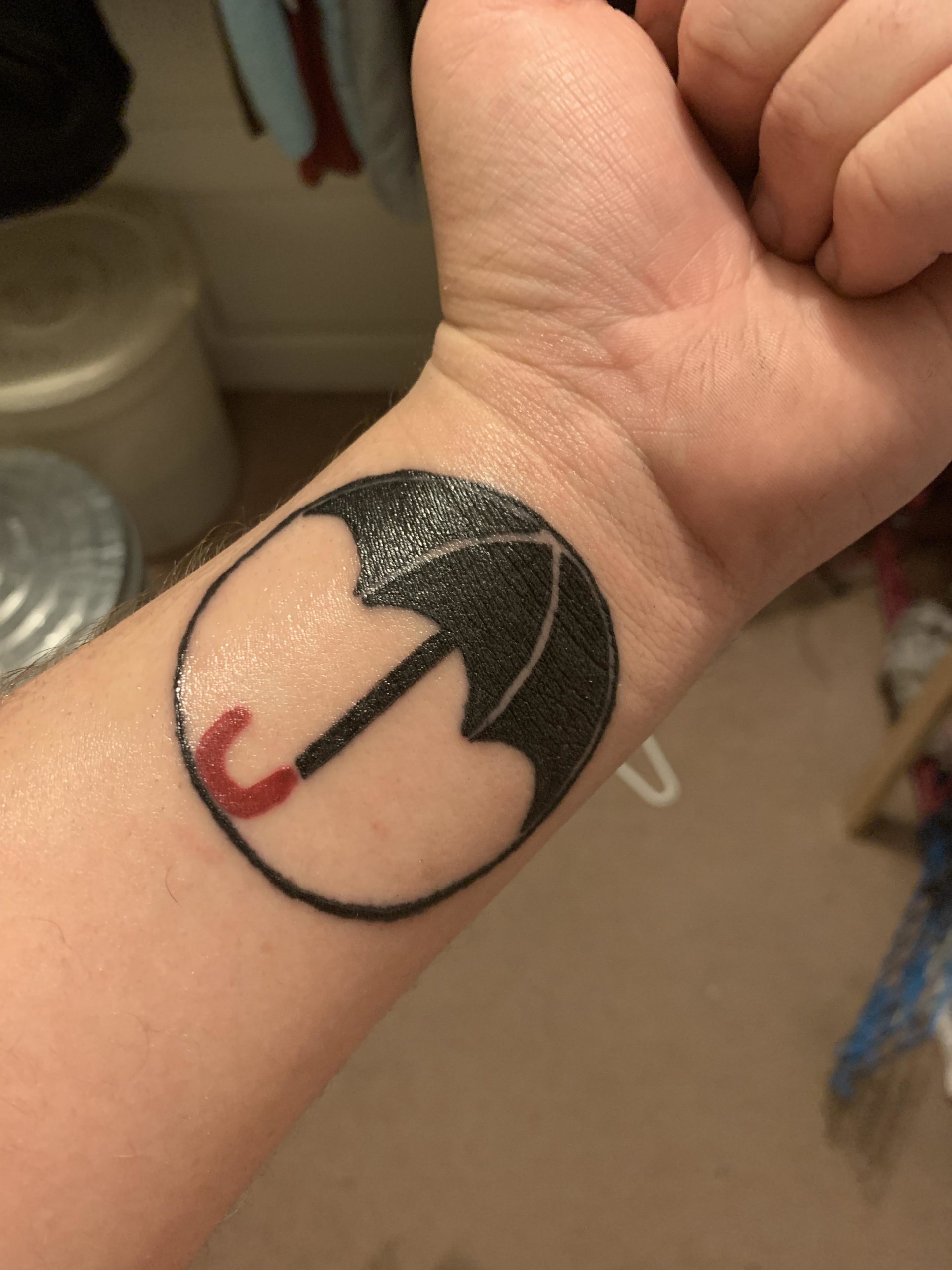 26 Outstanding Umbrella Tattoo Design Art Ideas