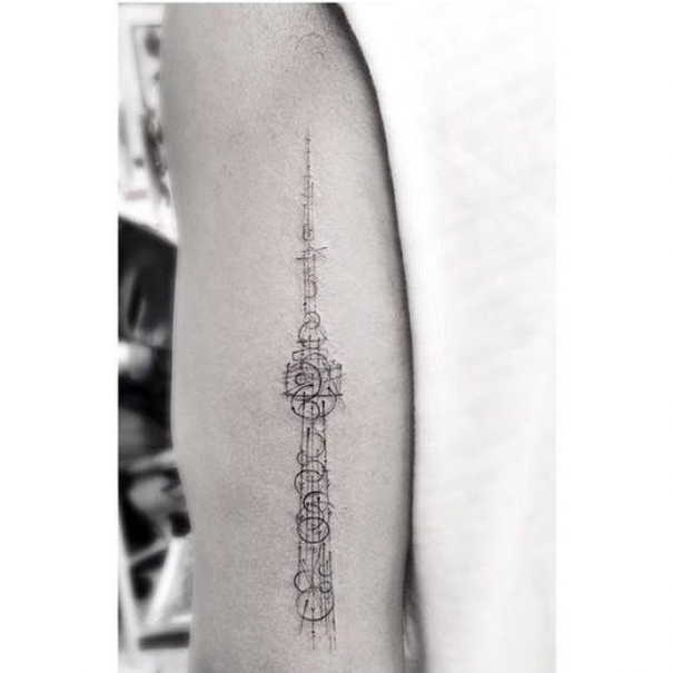 Celebrity Tattoo Designs: Drake's Tattoos
