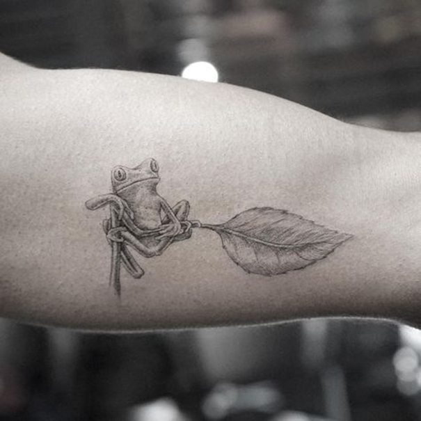 30+ Cutest Lucky Frog Tattoos 2022