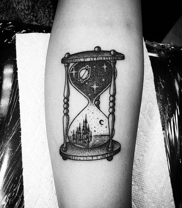 Unique Hourglass Tattoo Designs 2022