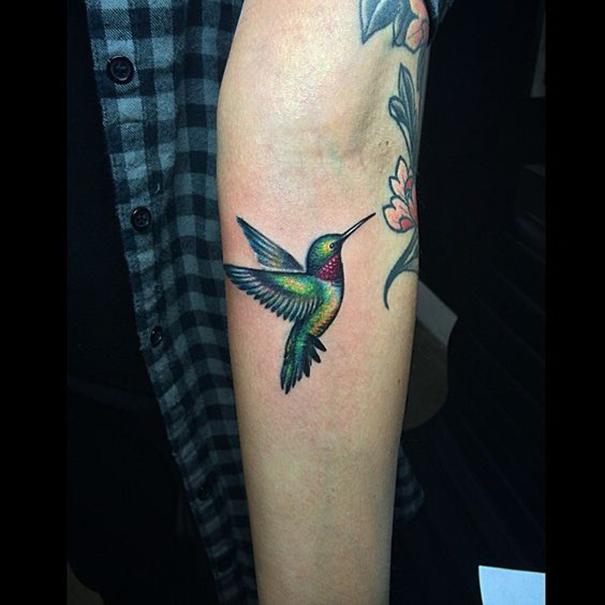 Most Popular Hummingbird Tattoo Designs & Meaning