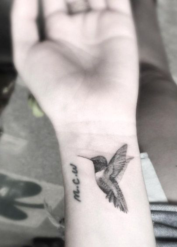 Most Popular Hummingbird Tattoo Designs & Meaning