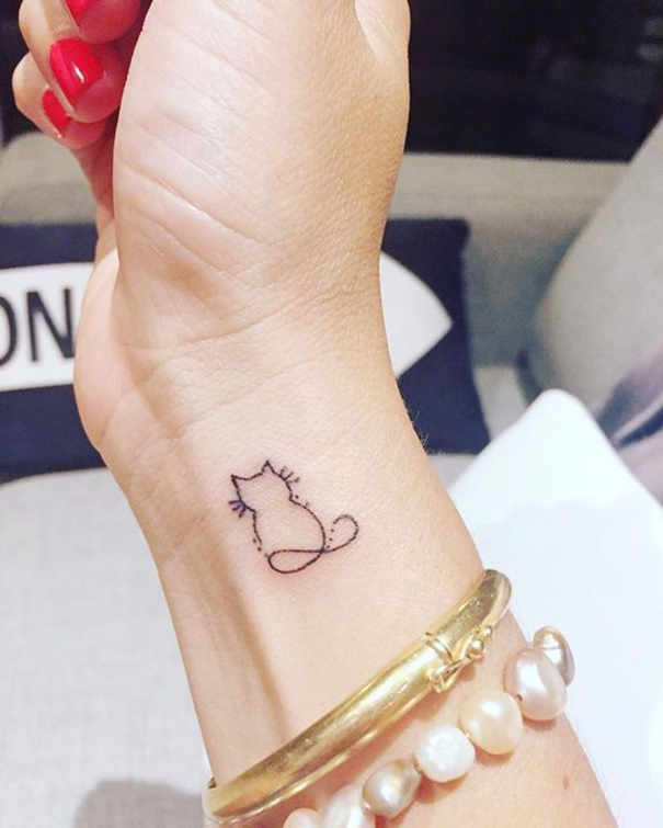 50 Romantic Infinity Sign Tattoos