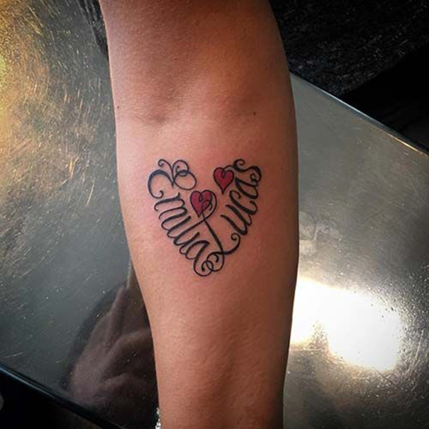 25+ Beautiful Name Tattoo Designs