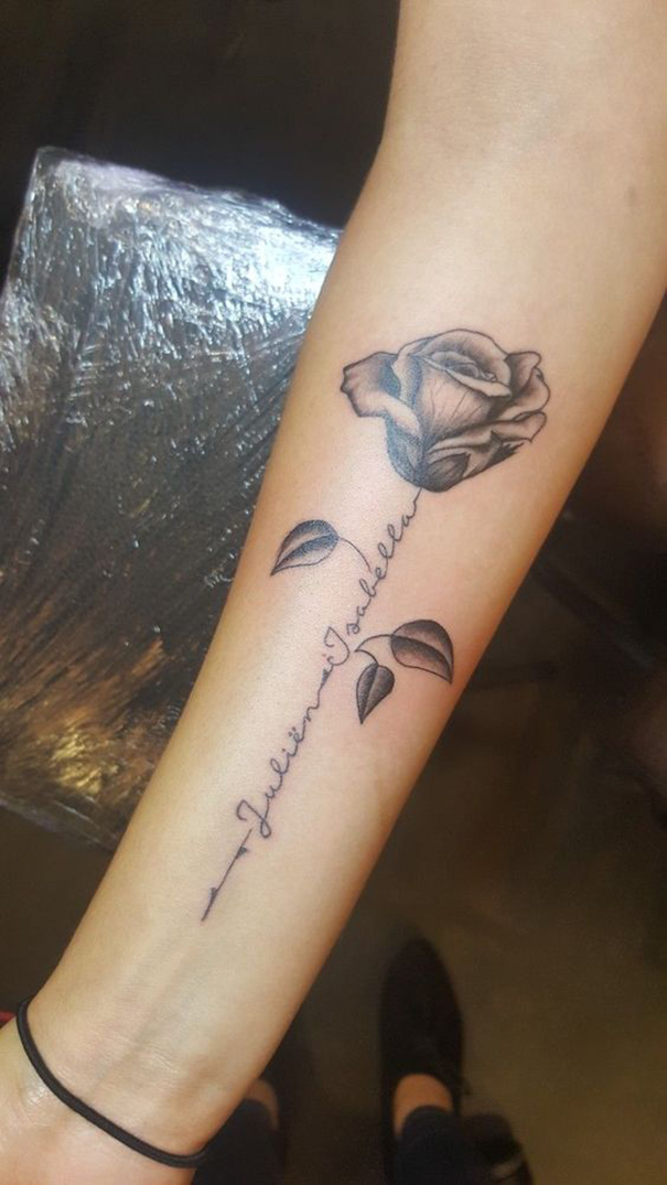 25+ Beautiful Name Tattoo Designs