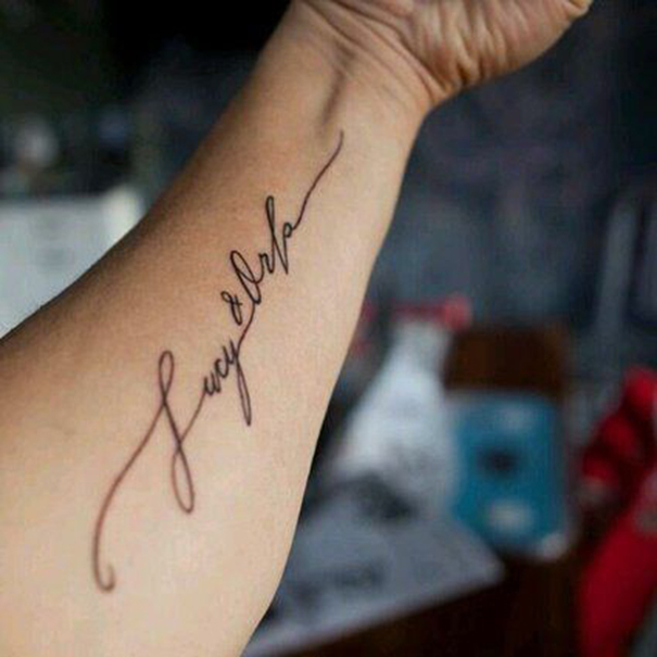 25+ Beautiful Name Tattoo Designs