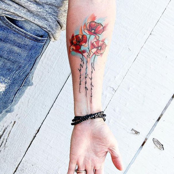 25+ Beautiful Name Tattoo Designs