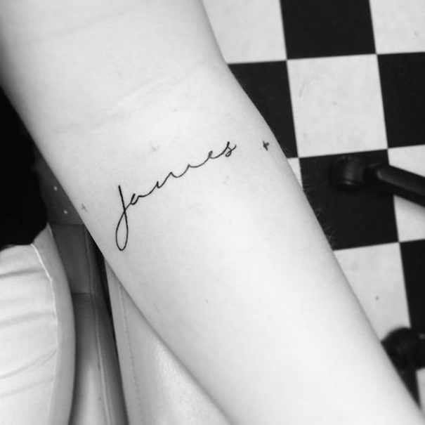 25+ Beautiful Name Tattoo Designs