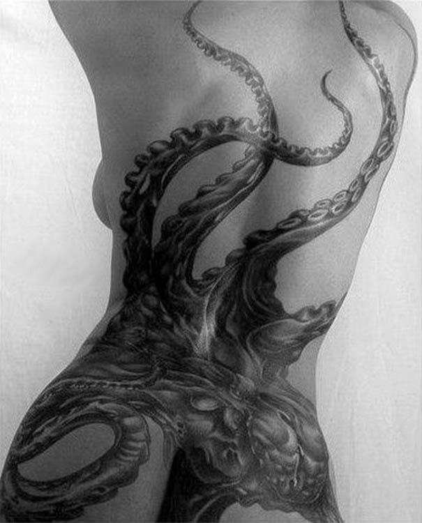 30+Amazing Octopus Tattoo Designs