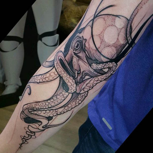 30+Amazing Octopus Tattoo Designs