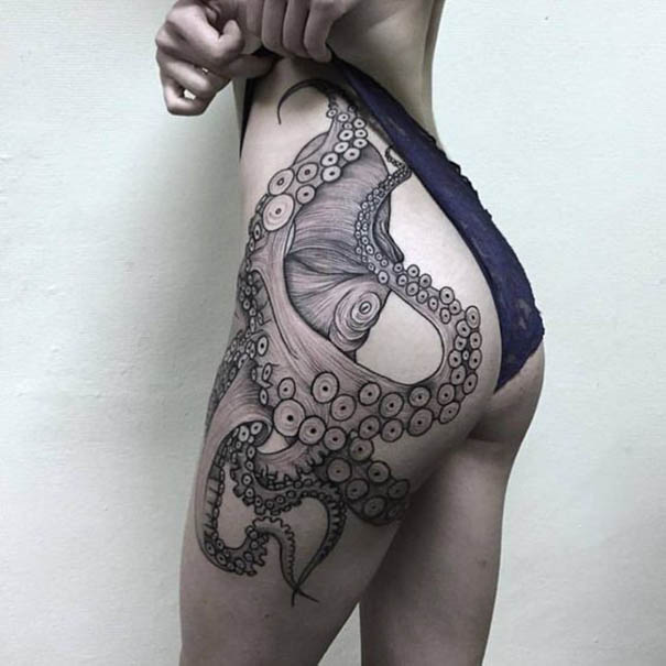 30+Amazing Octopus Tattoo Designs