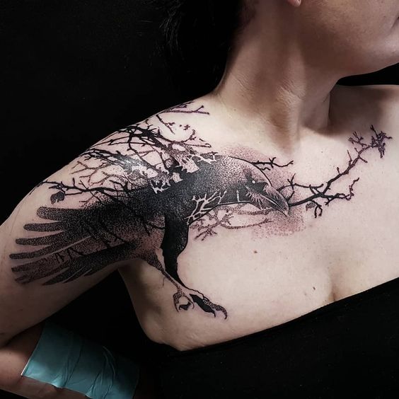 35 Impressive Raven Tattoo Ideas