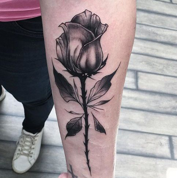 Creative Black & Blue Rose Tattoo Designs