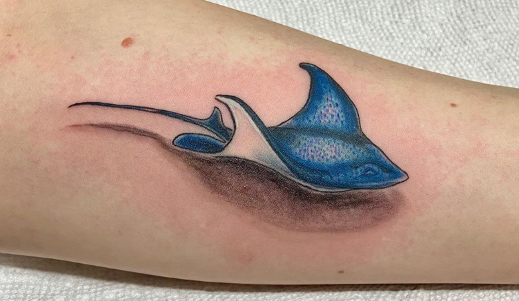 25 Cool Stingray Tatoo Designs Ideas