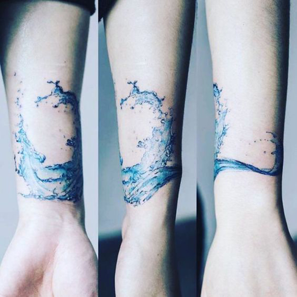 60 Perfect Wave Tattoo Designs