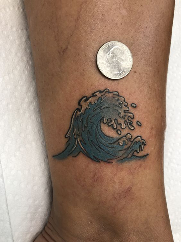 60 Perfect Wave Tattoo Designs