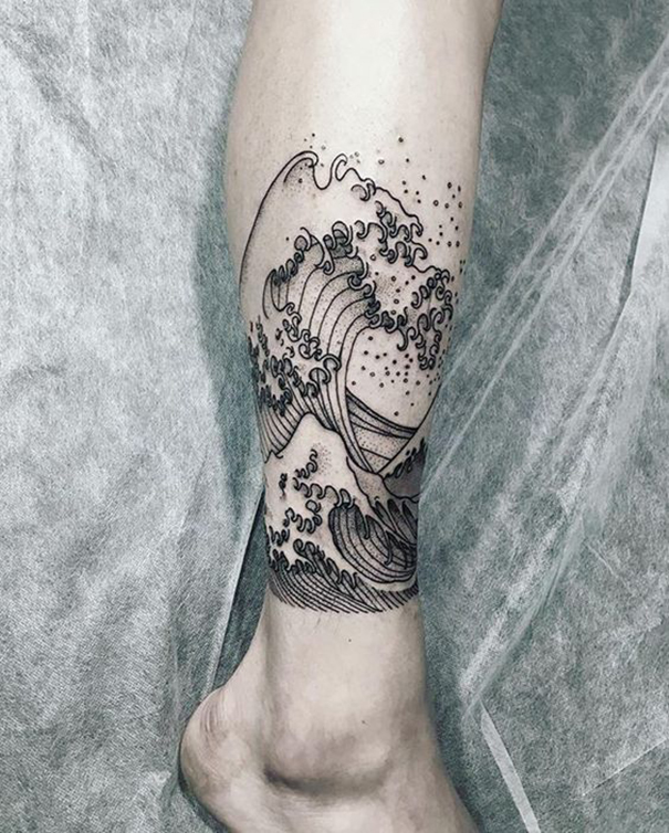 60 Perfect Wave Tattoo Designs