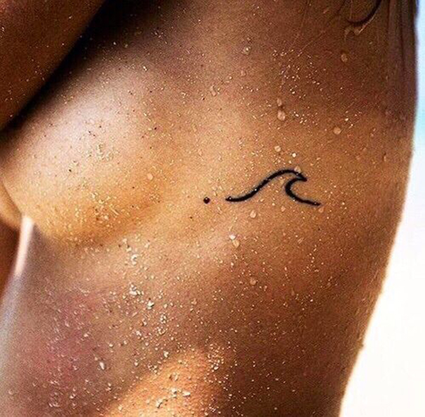 60 Perfect Wave Tattoo Designs