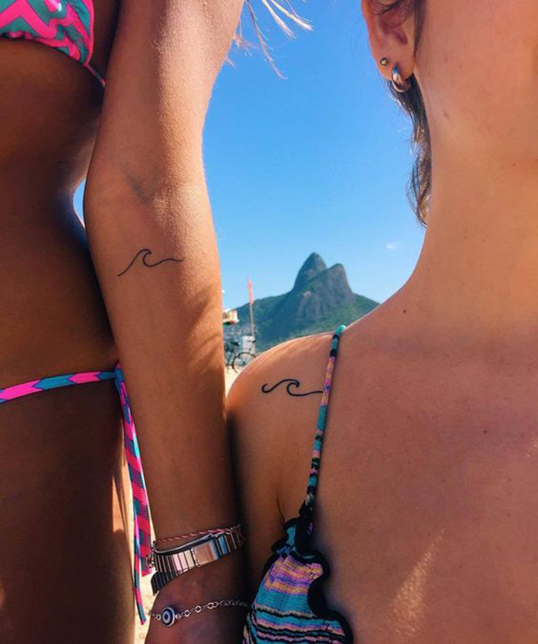 60 Perfect Wave Tattoo Designs