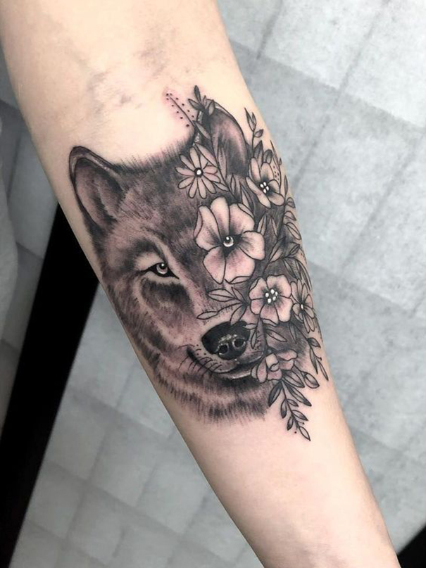 Impressive Wolf Tattoo Designs & Meaning