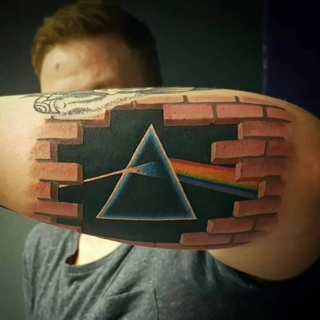 Best Dark Side of the Moon Tattoo Designs You Will Have to See to Believe